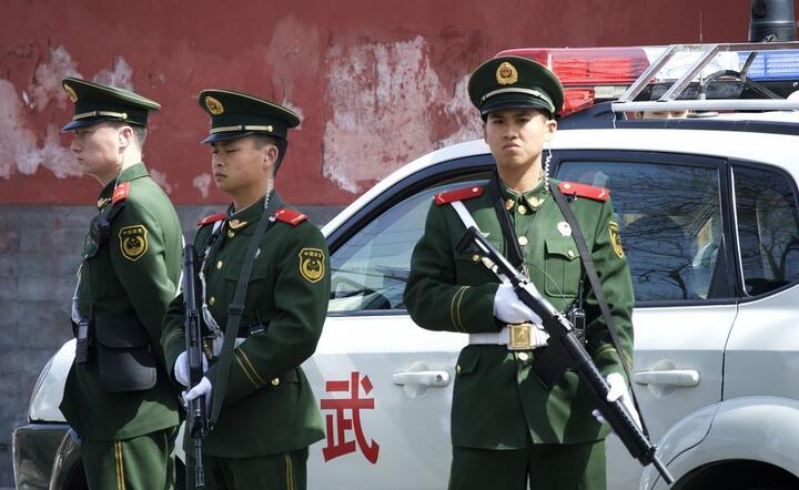 Były pracownik brytyjskiego konsulatu w Hongkongu Simon Cheng twierdzi, że był w Chinach kontynentalnych bity, pozbawiany snu / autor: Pixabay