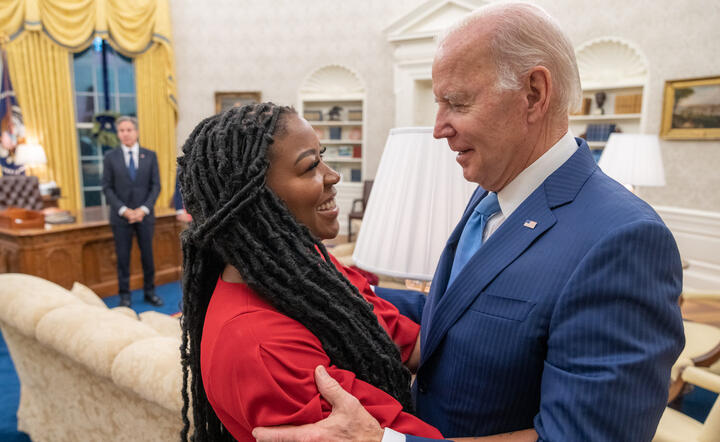 koszykarka Brittney Griner i prezydent Joe Biden / autor: President Biden/ TWitter