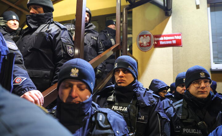 Policjanci / autor: PAP