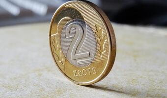 Oszczędności rosną szybciej niż kredyty