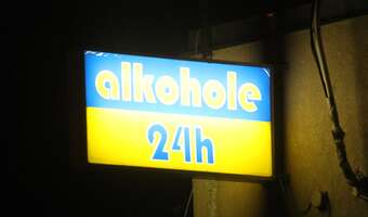Alkohol w „małpkach” - czy fiskus po niego sięgnie?