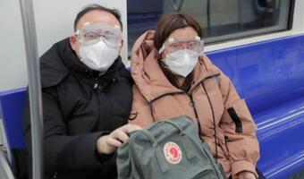 W Chinach wciąż rośnie liczba  ofiar koronawirusa