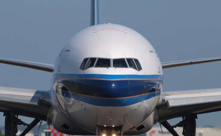 Atak na Japan Airlines! "Loty opóźnione, brak biletów"