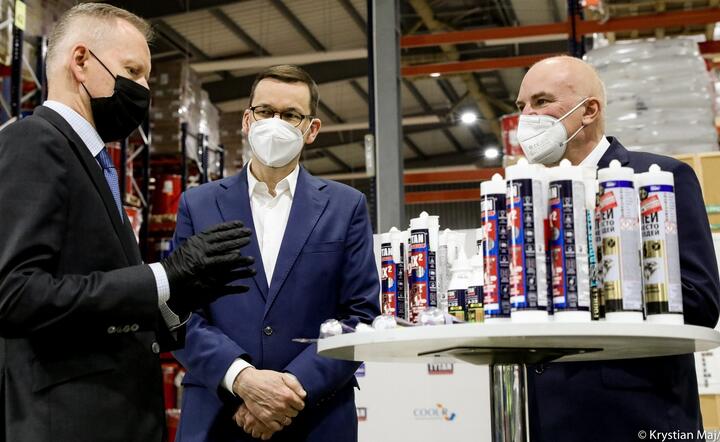 Premier Morawiecki odwiedził zakład Libra z grupy Selena / autor: KPRM