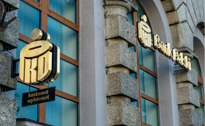 PKO BP uruchomił program ugód dla kredytobiorców frankowych / autor: Fratria
