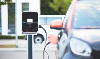 Elektryk może być tańszy od auta spalinowego. Jest "ale"