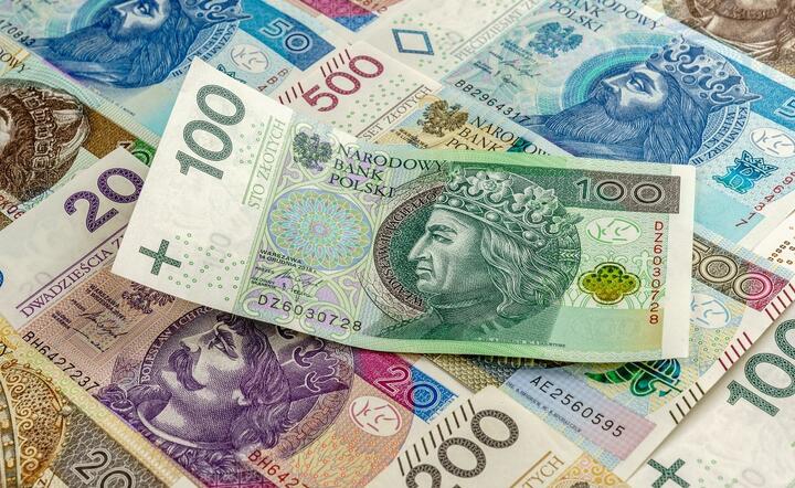 Ministerstwo Finansów: zadłużenie Skarbu Państwa wzrosło o 0,8 proc. m/m, czyli o 15,7 mld zł / autor: Fratria / AS