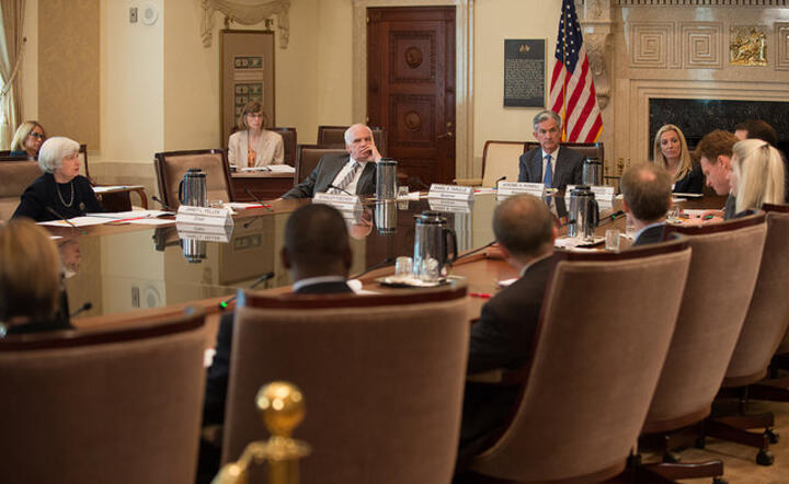 https://www.flickr.com/photos/federalreserve/14942422047/in/photostream/