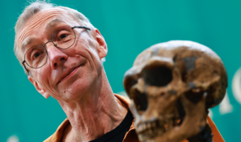 Powiązał neandertalczyka z człowiekiem. Dostał Nobla. Prof. Pawłowski: oby więcej takich!