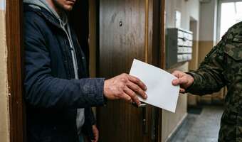 245 tys. mężczyzn. W 2027 roku otrzyma wezwanie