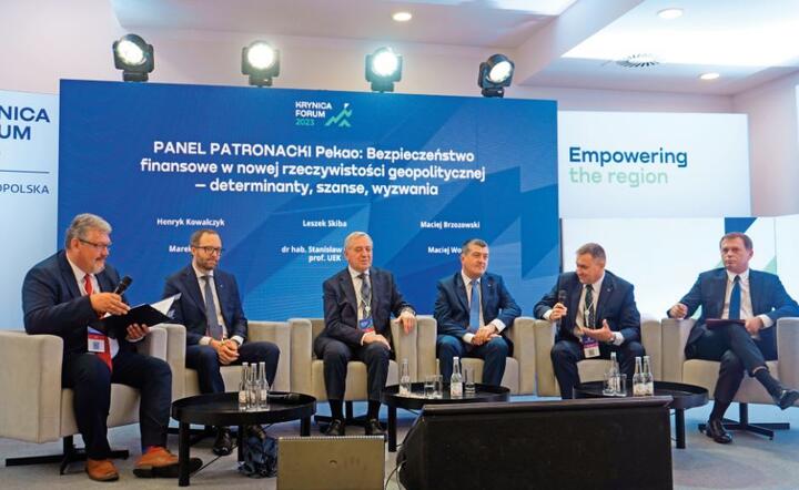 Krynica Forum 2023/Panel "Bezpieczństwo finansowe w nowej rzeczywistości geopolitycznej - determinanty, szanse, wyzwania" / autor: Fratria 