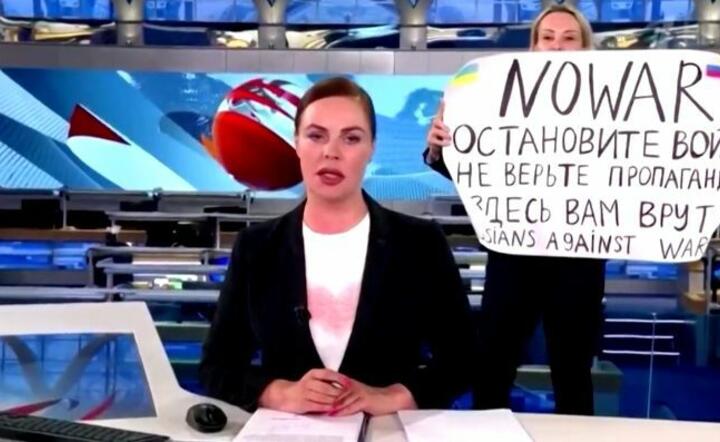 Protest Mariny Owsiannikowej / autor: Twitter