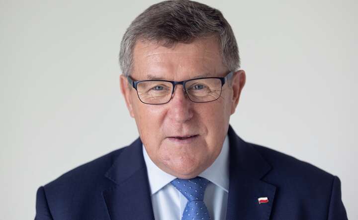 Poseł Zbigniew Kuźmiuk (PiS): Polska musi obronić swoją gospodarkę i to wymaga odpowiedniej postawy rządu / autor: Fratria / Andrzej Wiktor