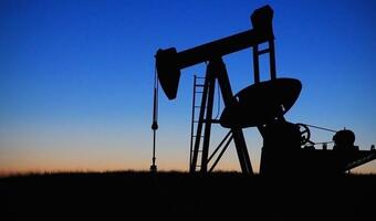 Na rynku ropy obawy przed kolejnymi podwyżkami stóp w USA