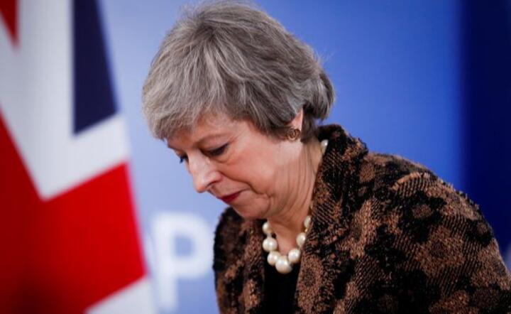 Theresa May / autor: PAP/EPA/OLIVIER HOSLET