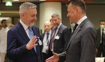 Błaszczak: Pracujemy nad wymianą floty śmigłowców w WP
