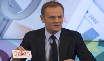 Tusk do emerytów: Ja żadnych pieniędzy do ZUS nie przerzucam