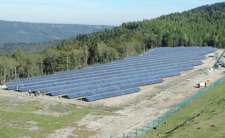 elektrownia fotowoltaiczna PGE na górze żar / autor: pgeeo.pl