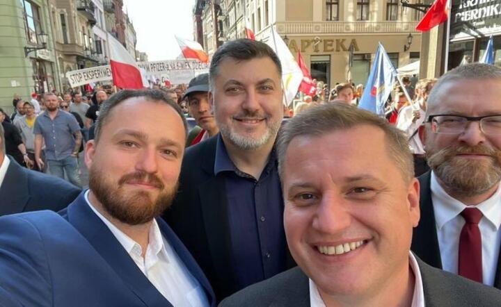 politycy Konfederacji: Witold Tumanowicz, Artur Dziambor, Grzegorz Braun i Marcin Sypniewski / autor: Witold Tumanowicz/Twitter