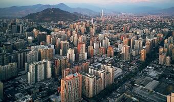 Chile: Utrzymano stan wyjątkowy w Santiago