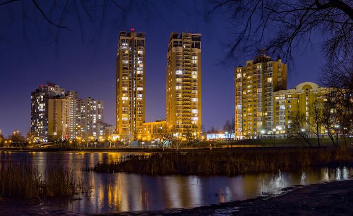 Kijów nocą / autor: petermir1975/Pixabay