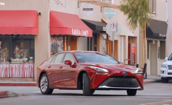 toyota Mirai / autor: Donut Media/Youtube