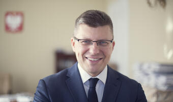 Warchoł: wpisy do ksiąg wieczystych przyspieszą. Banki zwrócą pieniądze
