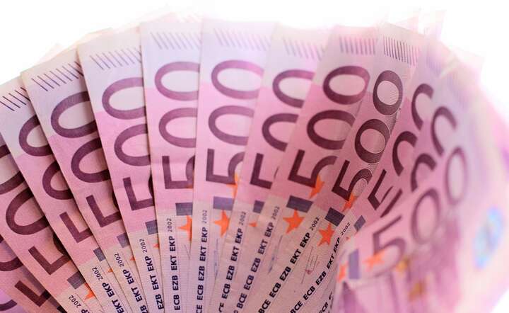 Główny indeks francuskiej giełdy CAC4 zyskał 1,99 proc. dzięki rewelacyjnie przyjętym wynikom LVMH / autor: Pixabay