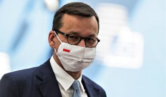 Premier: oprócz walki z wirusem zmagamy się z zalewem fake newsów