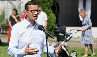 Premier o reakcji USA: Zapraszamy do analizy przepisów