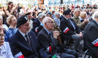 Powstańcy warszawscy nie zapłacą za domy opieki