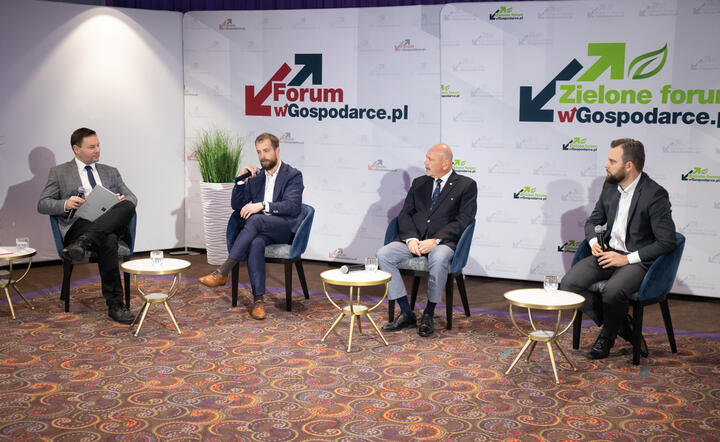Debata podczas Zielonego Forum wGospodarce / autor: Fratria
