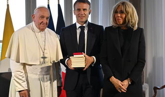 Papież Franciszek z wizytą we Francji [ZDJĘCIA]