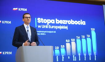 Premier: płaca minimalna w przyszłym roku będzie podniesiona dwa razy