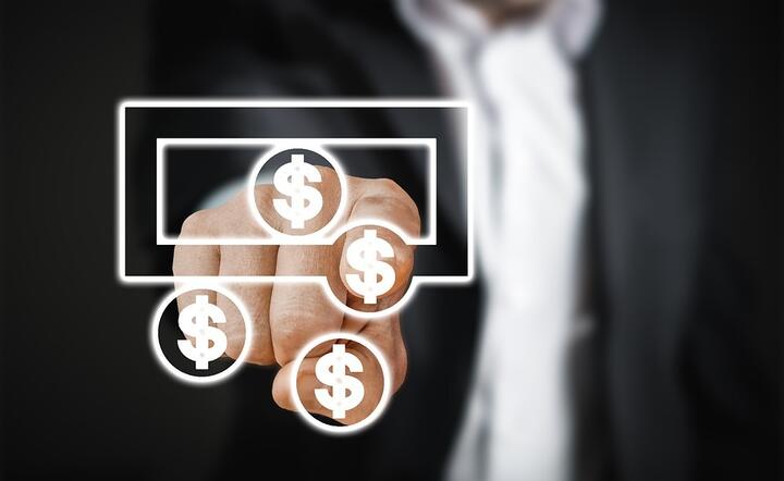 Cyfryzacja jest wszechobecna także na rynkach finansowych, w tym w bankach / autor: Pixabay