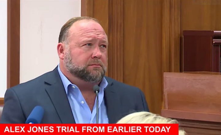 dziennikarz Alex Jones / autor:  screen/Youtube, Law&Crime Network