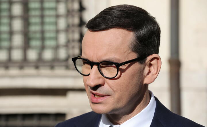 Premier Mateusz Morawiecki podczas wypowiedzi dla mediów w Rzymie / autor: PAP/Wojciech Olkuśnik