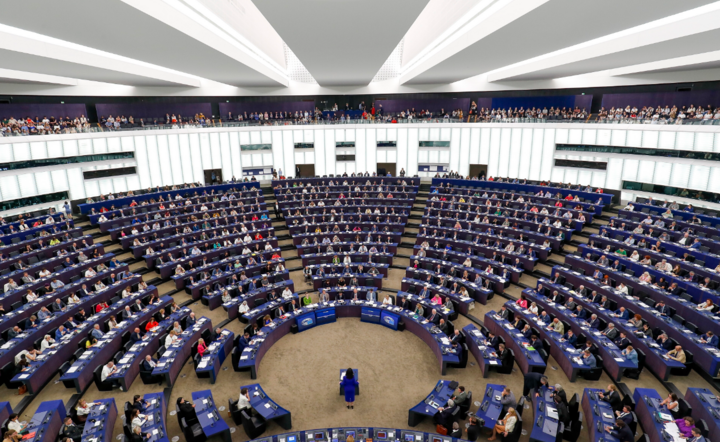 Parlament Europejski / autor: PAP/EPA/JULIEN WARNAND
