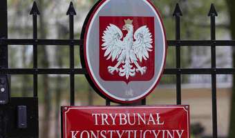 Uchwała w sprawie Trybunału Konstytucyjnego przyjęta