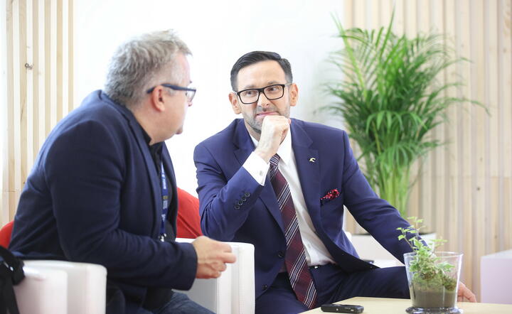 Prezes PKN Orlen Daniel Obajtek podczas XXX edycji Forum Ekonomicznego w Karpaczu / autor: fotoserwis PAP