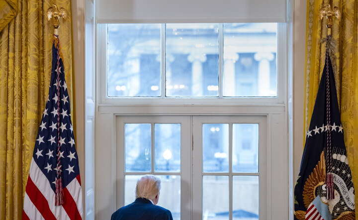 Prezydent USA Donald Trump w Białym Domu / autor: PAP/EPA/BONNIE CASH