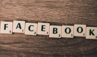 Facebook - "pierwsza krew"
