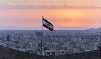 Teheran dalej grozi i prowokuje