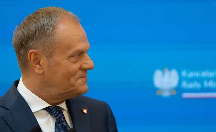 Niezmiennie premier ma więcej przeciwników niż zwolenników
