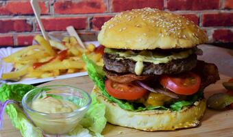 Burger z konopi. Polska firma chce zawojować świat