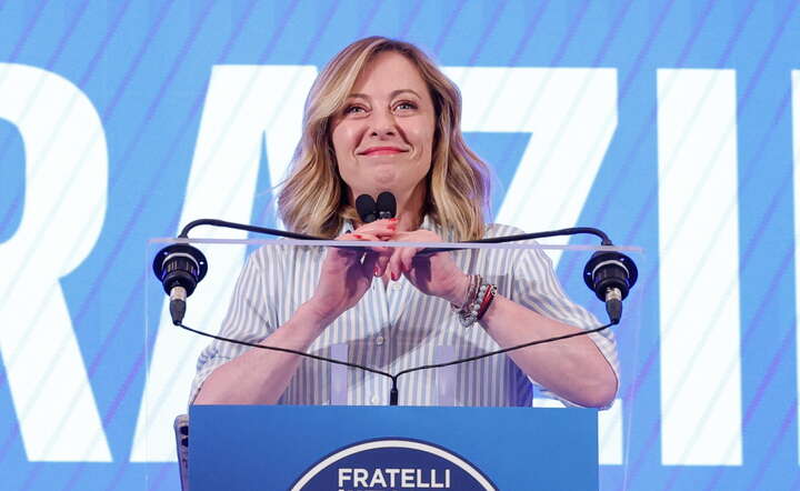 Giorgia Meloni na powyborczej konferencji prasowej / autor: GIUSEPPE LAMI/EPA/PAP