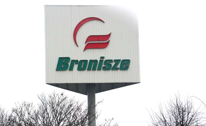 Tegoroczne zbiory owoców i warzyw są wyższe niż w ubiegłym roku. Widać to na największym krajowym rynku hurtowym w Broniszach / autor: Fratria 