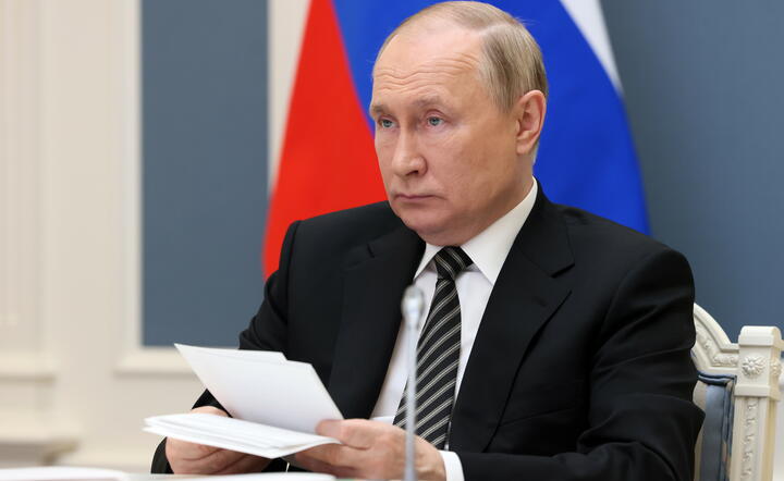 Putin przestrzegł Scholza i Macrona przed zbrojeniem Ukrainy
