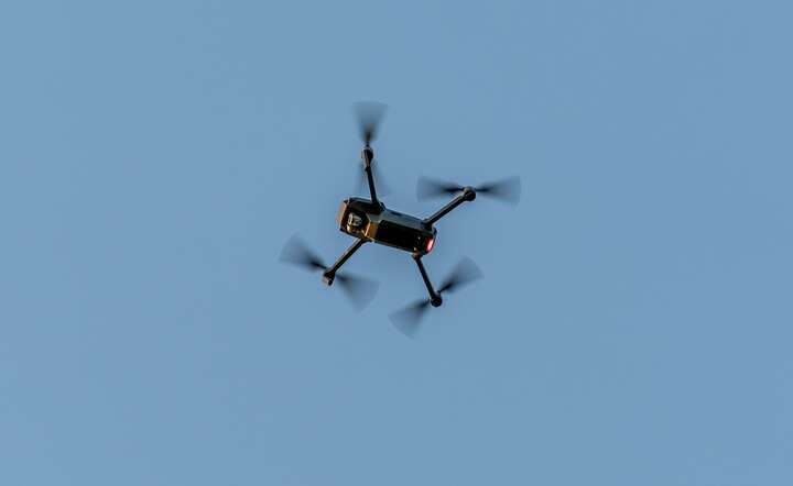 W Polsce  liczba lotów dronami rośnie rocznie o 20 proc.  / autor: Andrzej Skwarczyński/Fratria