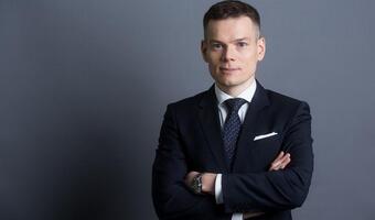 Szef KNF: Wzywam banki do realnych działań w sprawie franków